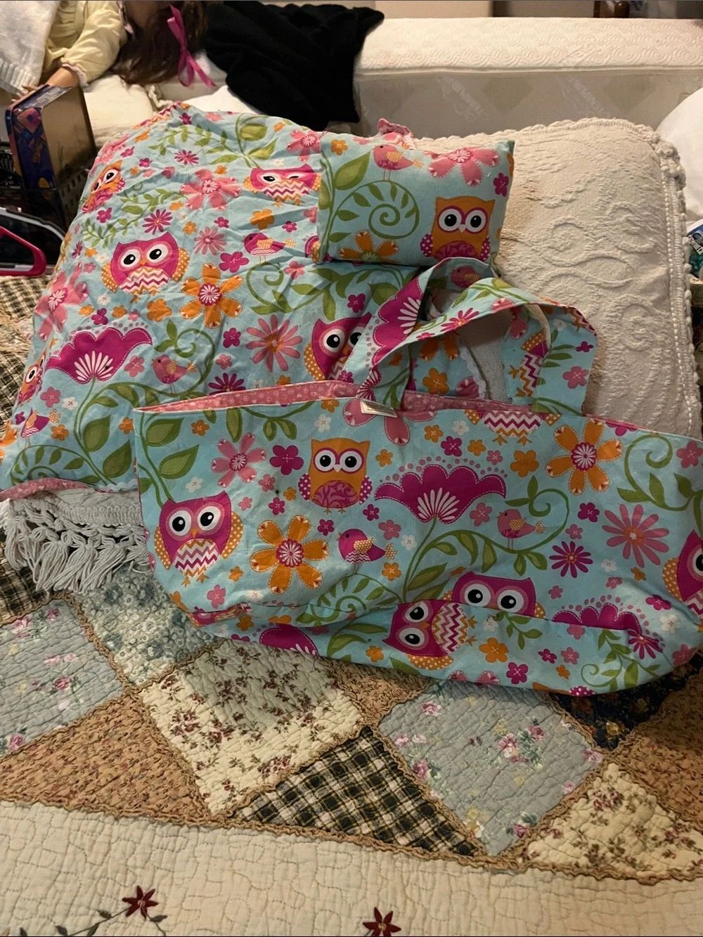 Buttons and BEAUX Doll bag